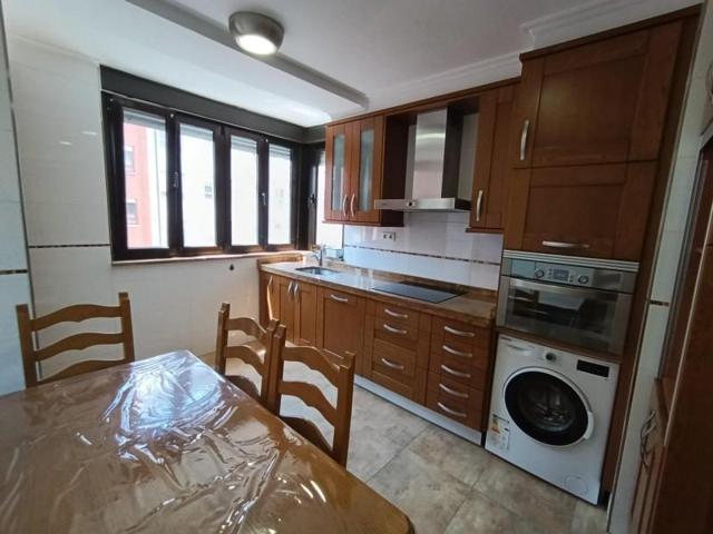 Piso en alquiler en Avilés, Centro photo 0