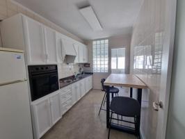 Piso en alquiler en Gandia, Grao de Gandia photo 0