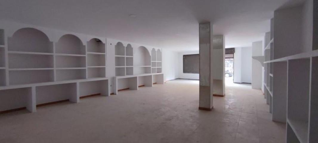 Local comercial en alquiler en Granada, Triunfo Jardin photo 0