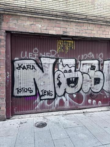 Local comercial en alquiler en Granada, Centro photo 0