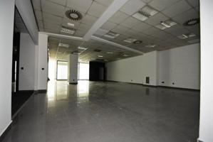 Local comercial en alquiler en Igualada, Centre photo 0