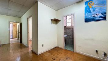 Local comercial en alquiler en Barcelona, Dreta de l´Eixample photo 0