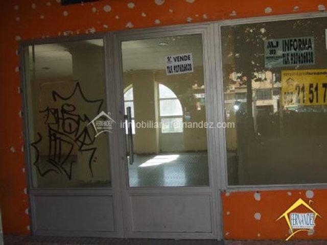 Local comercial en alquiler en Cáceres, Centro photo 0