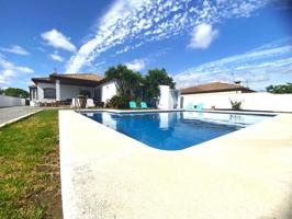 Chalet en alquiler en Chiclana de la Frontera, Retortillo photo 0