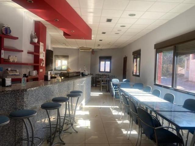 Local comercial en alquiler en Cubillos del Sil, Cubillos photo 0