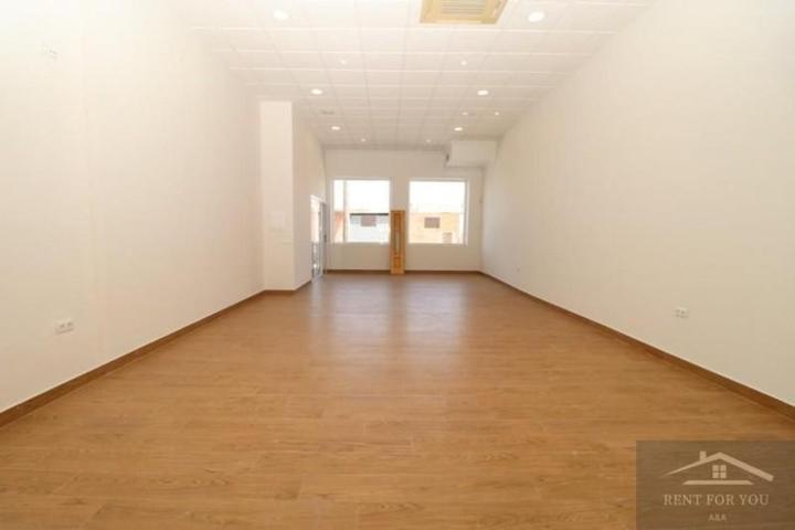 Local comercial en alquiler en Alhaurín el Grande, Sur photo 0