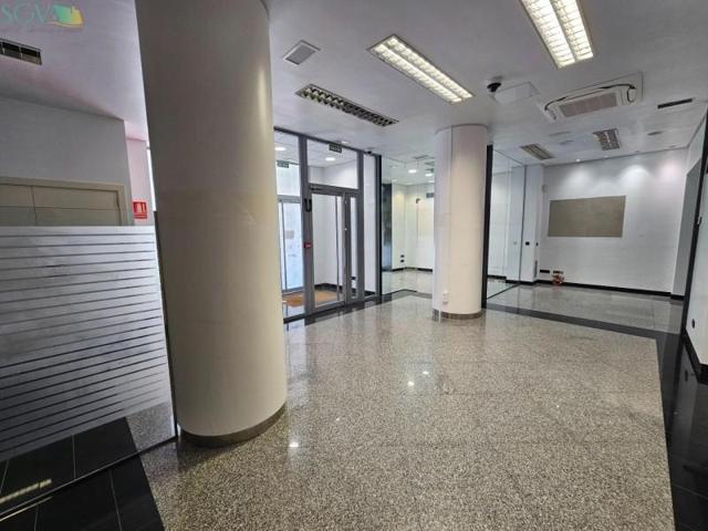 Local comercial en alquiler en Novelda, CENTRO photo 0