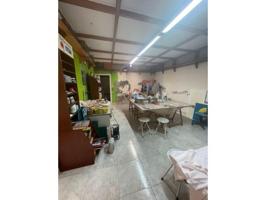 Local comercial en alquiler en Lleida photo 0