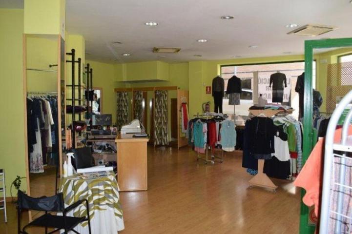 Local comercial en alquiler en León photo 0