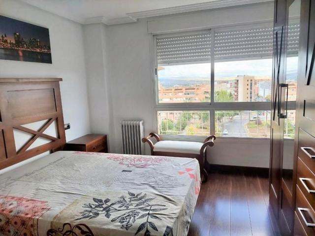 Piso en alquiler en Granada, Estacion de autobuses photo 0