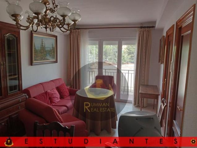 Piso en alquiler en Granada, Cartuja photo 0