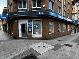 Local comercial en alquiler en Castrillón, Castrillón photo 0