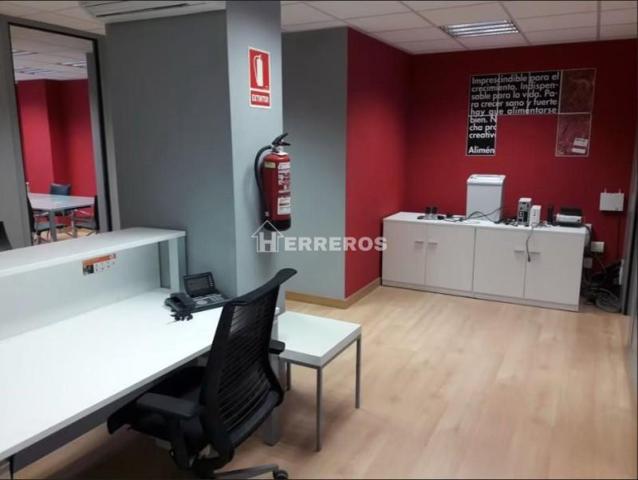 Oficina en alquiler en Logroño, El Cubo photo 0