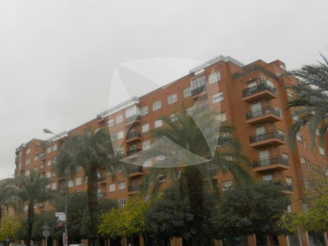 Piso en alquiler en Badajoz, Valdepasillas photo 0