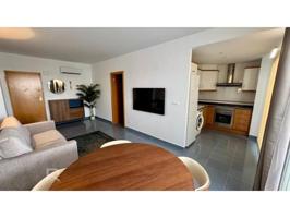 Apartamento en alquiler en Oliva photo 0