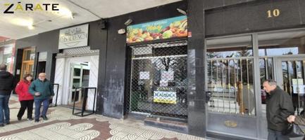 Local comercial en alquiler en Barakaldo, Bagatza - S. Vicente photo 0