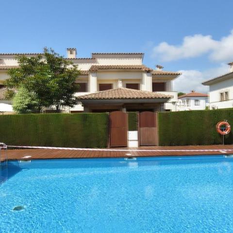 Adosada en alquiler en Miami Platja, Pino Alto photo 0