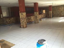 Local comercial en alquiler en Oviedo, Ponton de Vaqueros photo 0