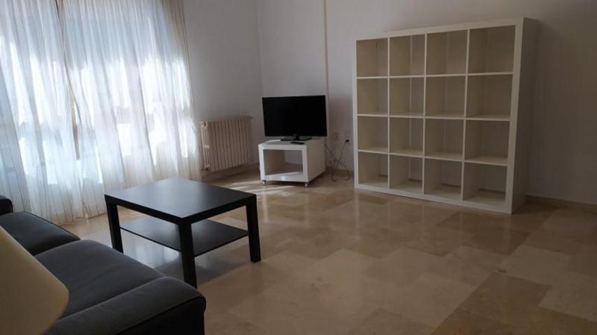 Piso en alquiler en Granada, Centro photo 0