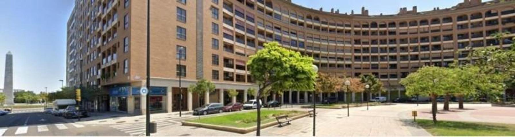 Piso en alquiler en Zaragoza, Casco Histórico photo 0