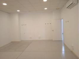 Local comercial en alquiler en Sant Andreu de la Barca, Centro photo 0