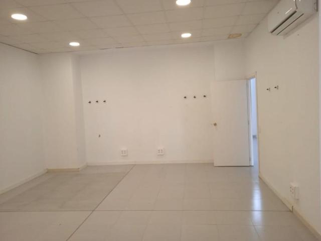 Local comercial en alquiler en Sant Andreu de la Barca, Centro photo 0