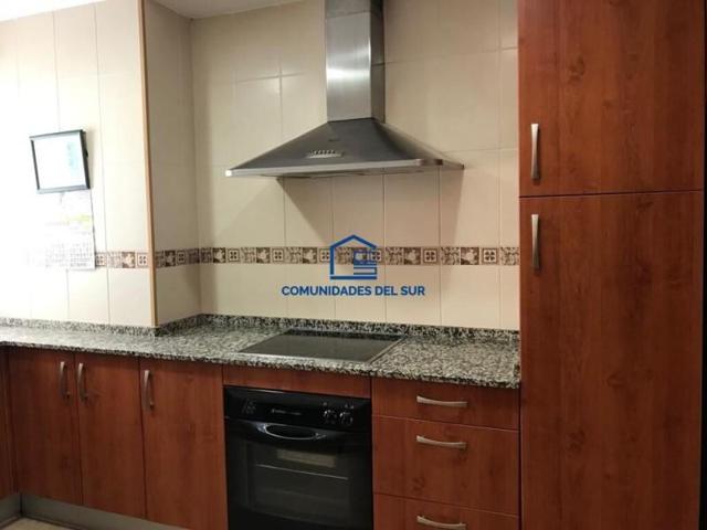 Piso en alquiler en Cádiz, Avenida photo 0