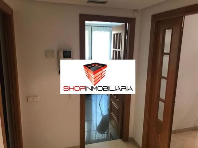 Piso en alquiler en Valencia, Sant Pau photo 0