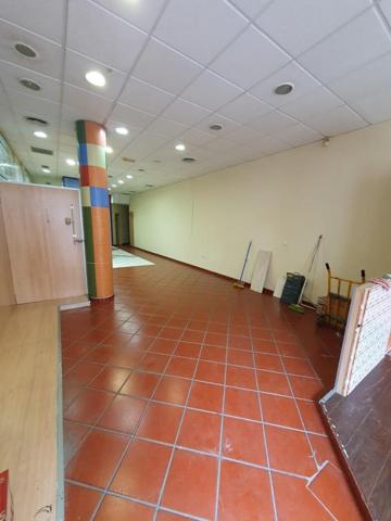 Local comercial en alquiler en Sevilla, Ronda de Triana-Patrocinio-Turruñuelo photo 0