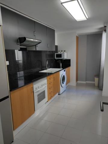 Piso en alquiler en Valencia, Patraix photo 0