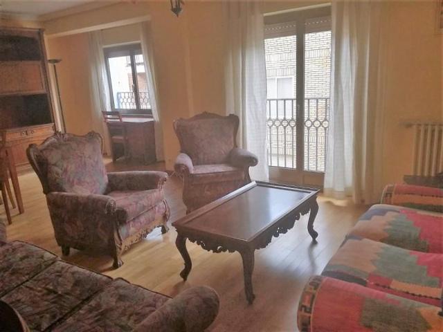 Piso en alquiler en Salamanca, Labradores photo 0