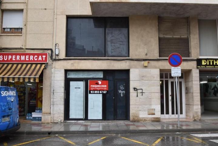 Local comercial en alquiler en El Vendrell, El tancat photo 0