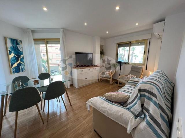 Apartamento en alquiler en Almuñécar photo 0