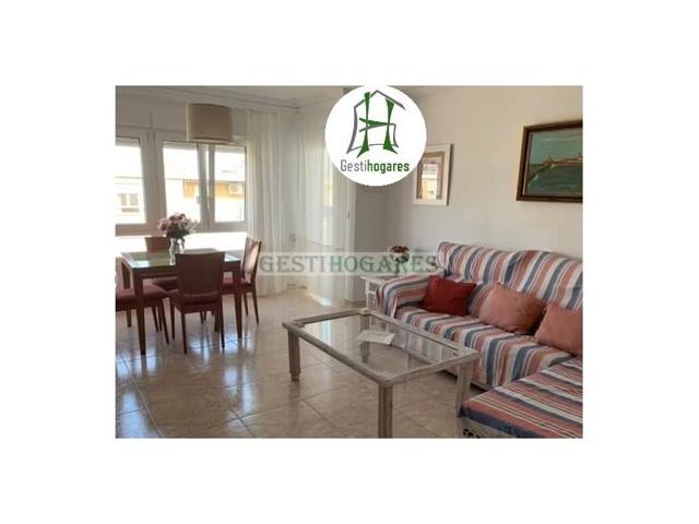 Piso en alquiler en Cádiz photo 0