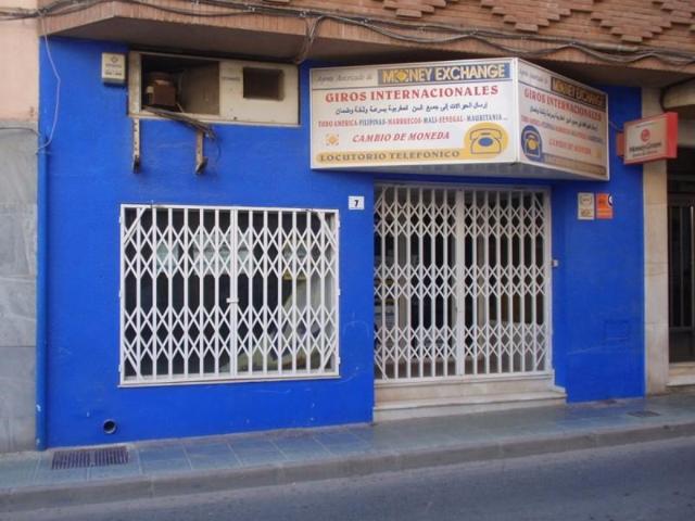 Local comercial en alquiler en El Ejido, Centro ejido photo 0