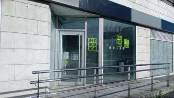 Local comercial en alquiler en Vargas, Vargas photo 0