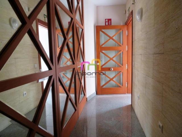 Oficina en alquiler en Badajoz, Pardaleras photo 0