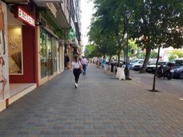 Local comercial en alquiler en Córdoba, Av. Barcelona - Viñuela - Rescatado photo 0