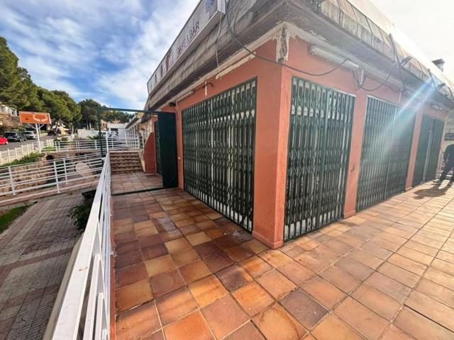Local comercial en alquiler en Calvia, Peguera photo 0