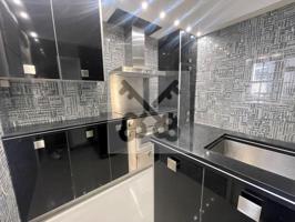 Piso en alquiler en Vigo photo 0