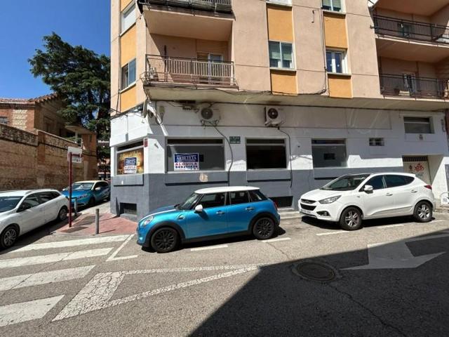 Local comercial en alquiler en Guadalajara, GUADALAJARA photo 0