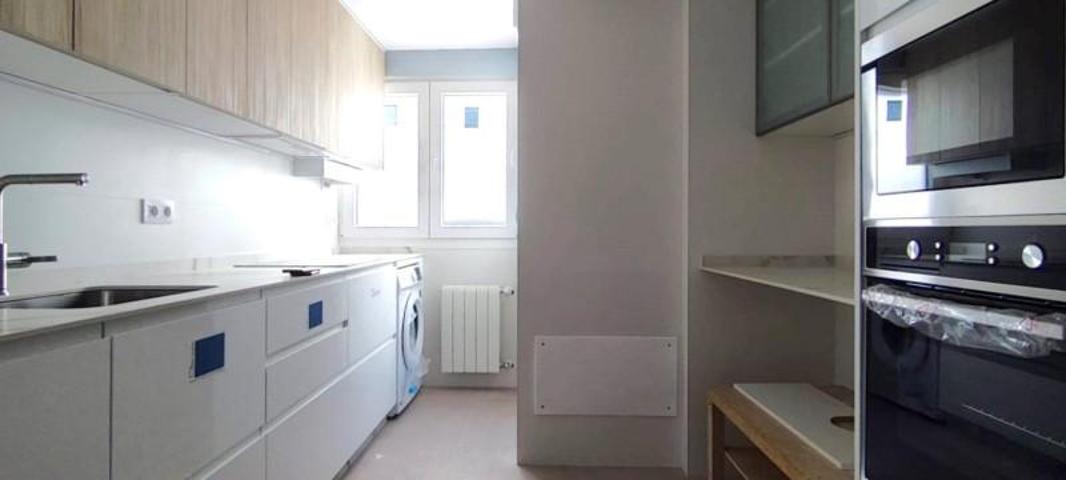 Piso en alquiler en Badajoz, Centro photo 0