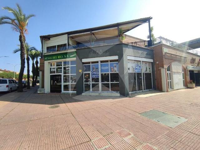 Local comercial en alquiler en Badajoz photo 0