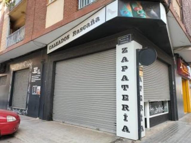 Local comercial en alquiler en Valencia, Campanar photo 0
