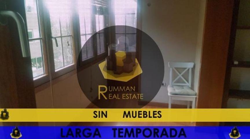 Piso en alquiler en Granada, Camino de ronda photo 0