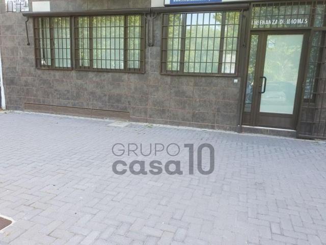 Local comercial en alquiler en Alcobendas, Marqués de la Valdavia photo 0