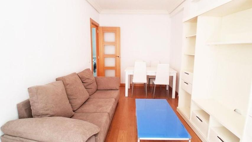 Piso en alquiler en Salamanca, San Cristóbal photo 0