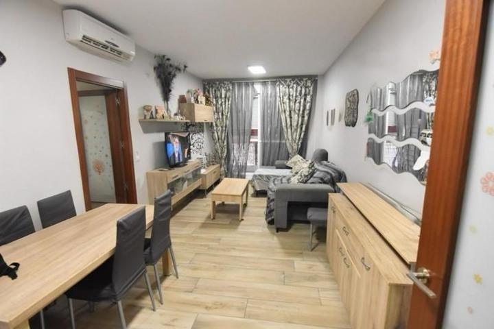 Piso en alquiler en Dos Hermanas, Entrenúcleos photo 0