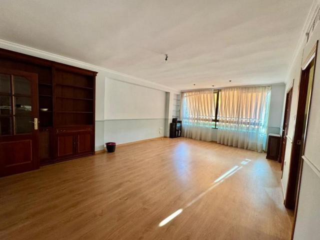 Piso en alquiler en Córdoba, Casco Histórico - Ribera - San Basilio photo 0