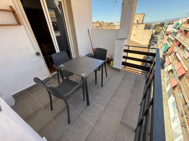 Piso en alquiler en Granada, Zaidin photo 0